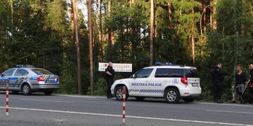 OHROŽOVALI SEBE I ŘIDIČE