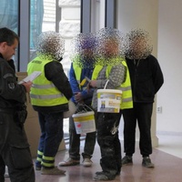 Policisté na stavbě odhalili 11 cizinců bez dokladů