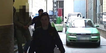 Ukrajinec se od Prahy řítil dvoustovkou a zadržen byl na Tachovsku, Plzni se naštěstí honička vyhnula