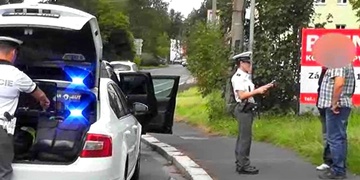 Motorkář a dva řidiči - všichni kolem dvou promile