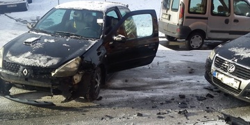 "Měla jsem přednost zprava," tvrdila žena po nehodě