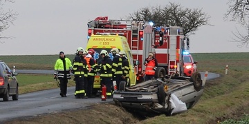 Tragická dopravní nehoda, 45letý řidič na místě zemřel