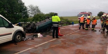 Vážná nehoda uzavřela silnici mezi Stodem a Chotěšovem