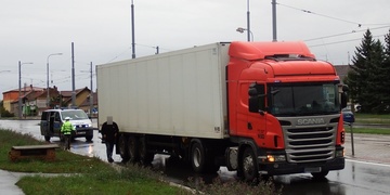 Opilý řidič kamionu