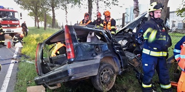 Tragická dopravní nehoda, žena zemřela na místě