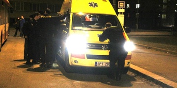 Policisté zachránili muži život za pouhých 25 minut