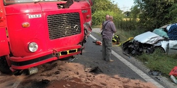 13:30 - Policisté varují: u Přeštic a u Staňkova došlo k vážným nehodám