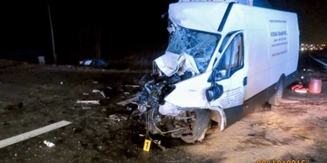 Střet tří vozidel a škoda více než půl milionu korun